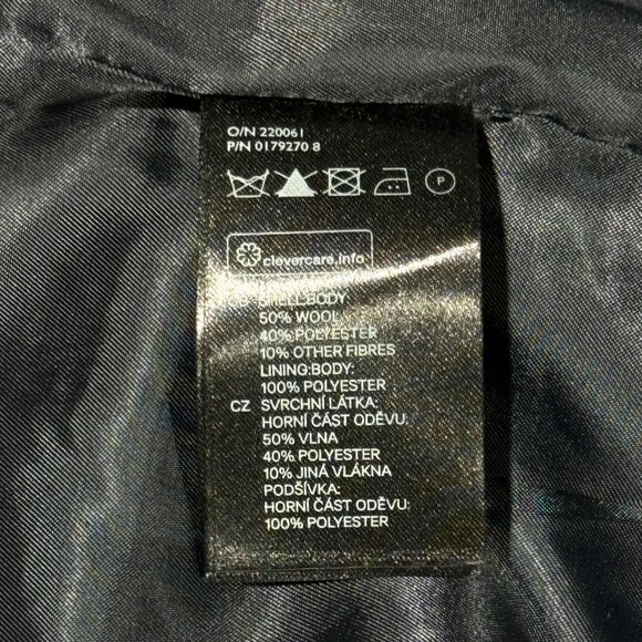 H&M Women Business Casual Blazer - Picture 4 of 4